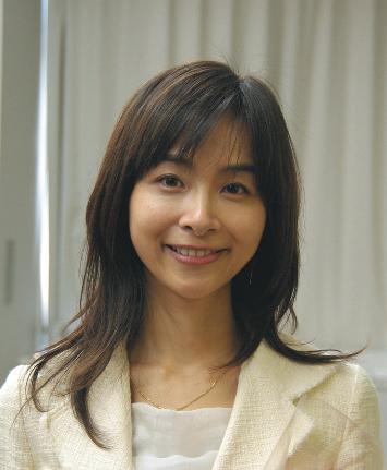 梅泽由香里 梅泽由香里