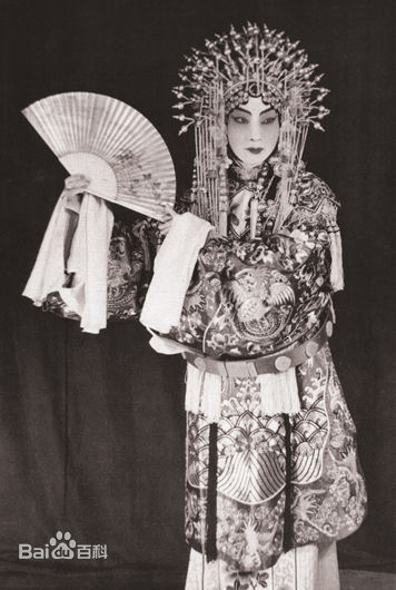 京剧名家梅兰芳《贵妃醉酒》剧照 京剧名家梅兰芳《贵妃醉酒》剧照