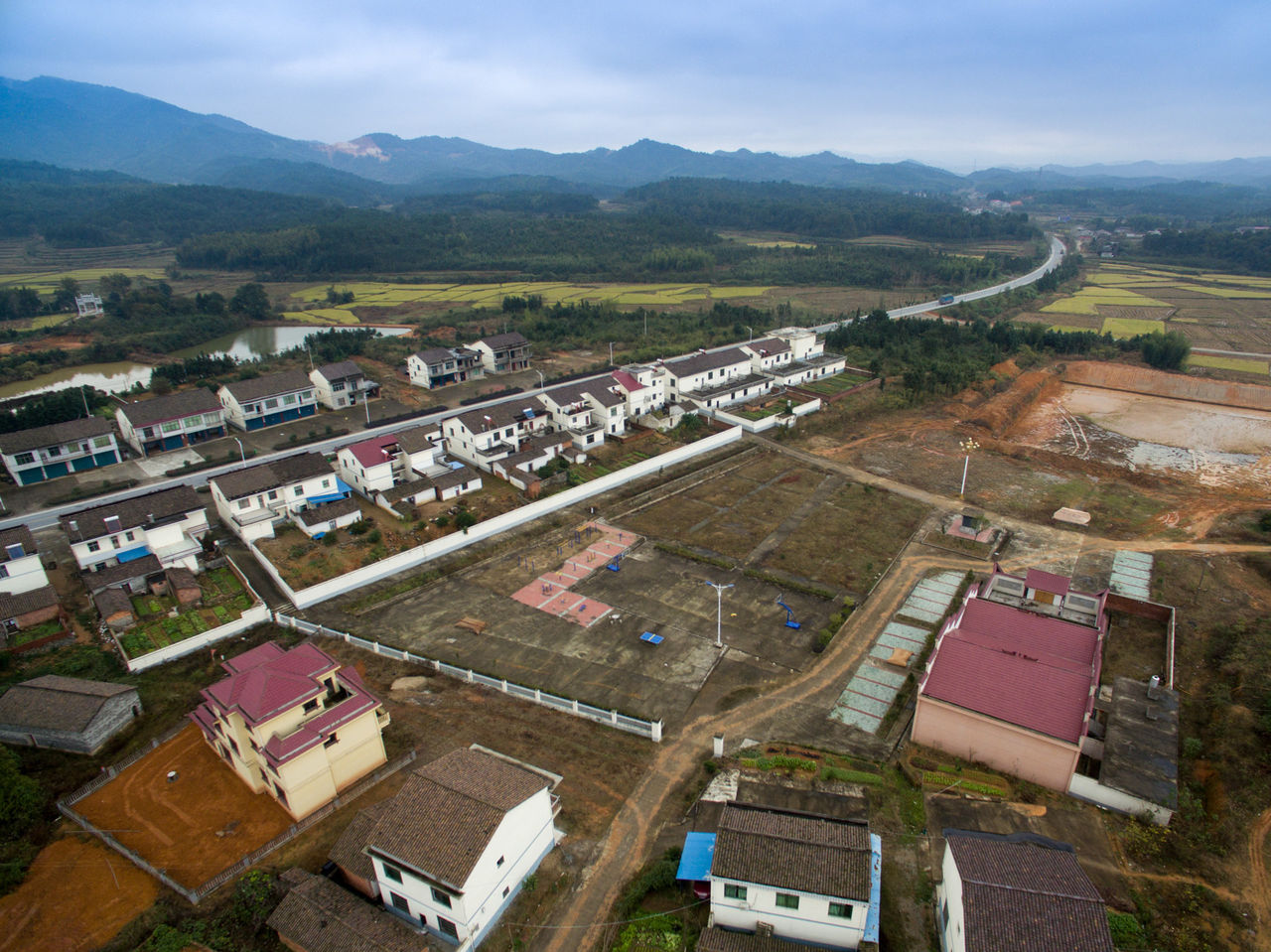 江西省抚州市金谿县左坊镇