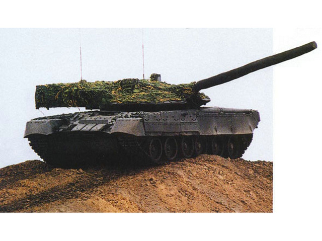 T-80UM2主战坦克