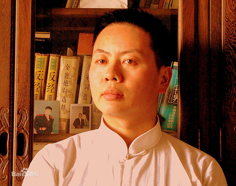 蔡仲萧