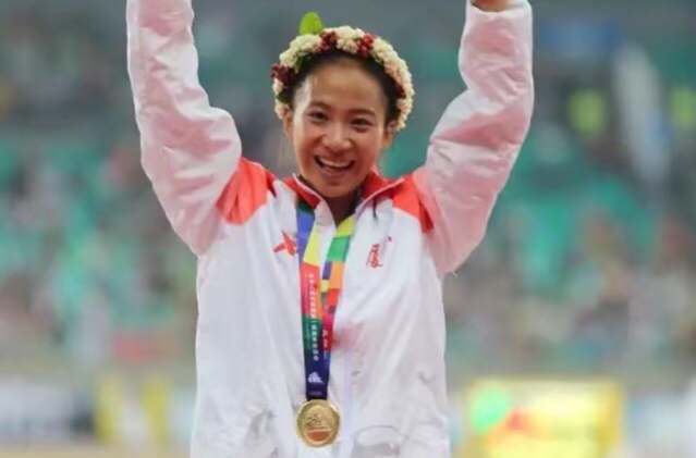 黄瑰芬