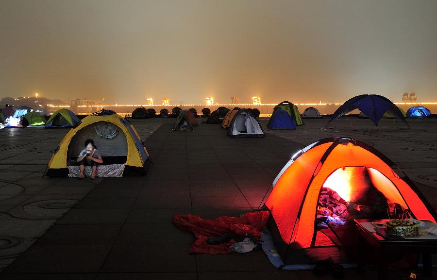 三峡坝前帐篷节 三峡坝前帐篷节